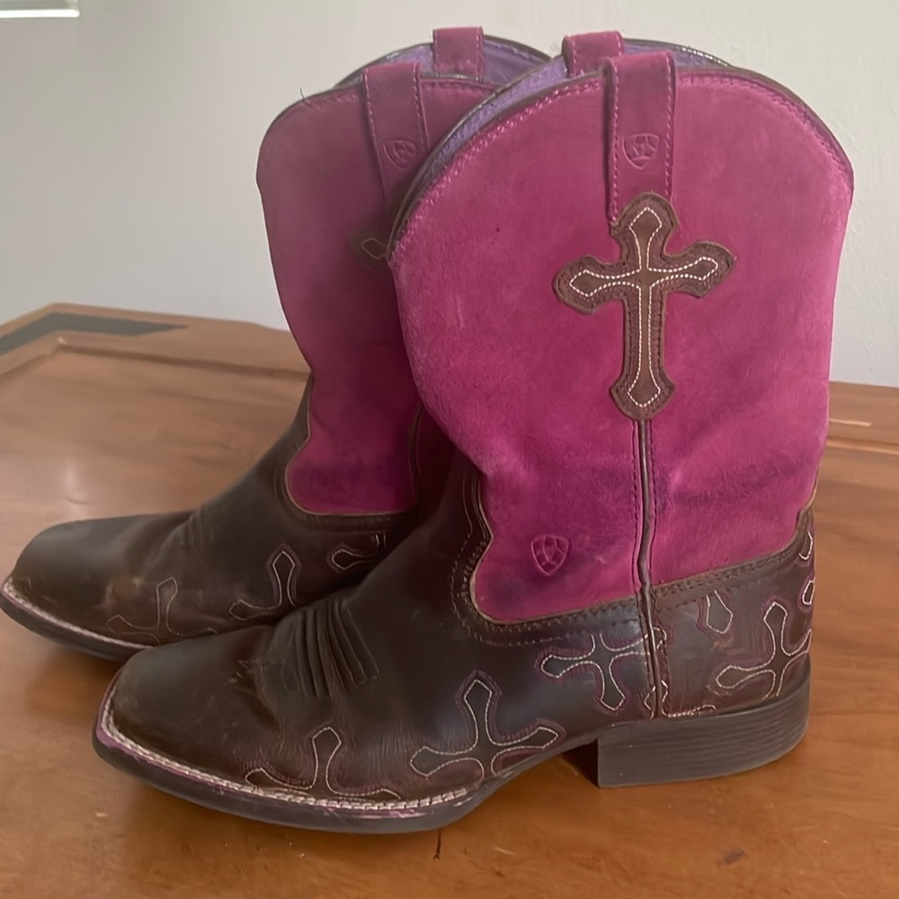 Ariat Crossroads Suede Leather Boots Size 6